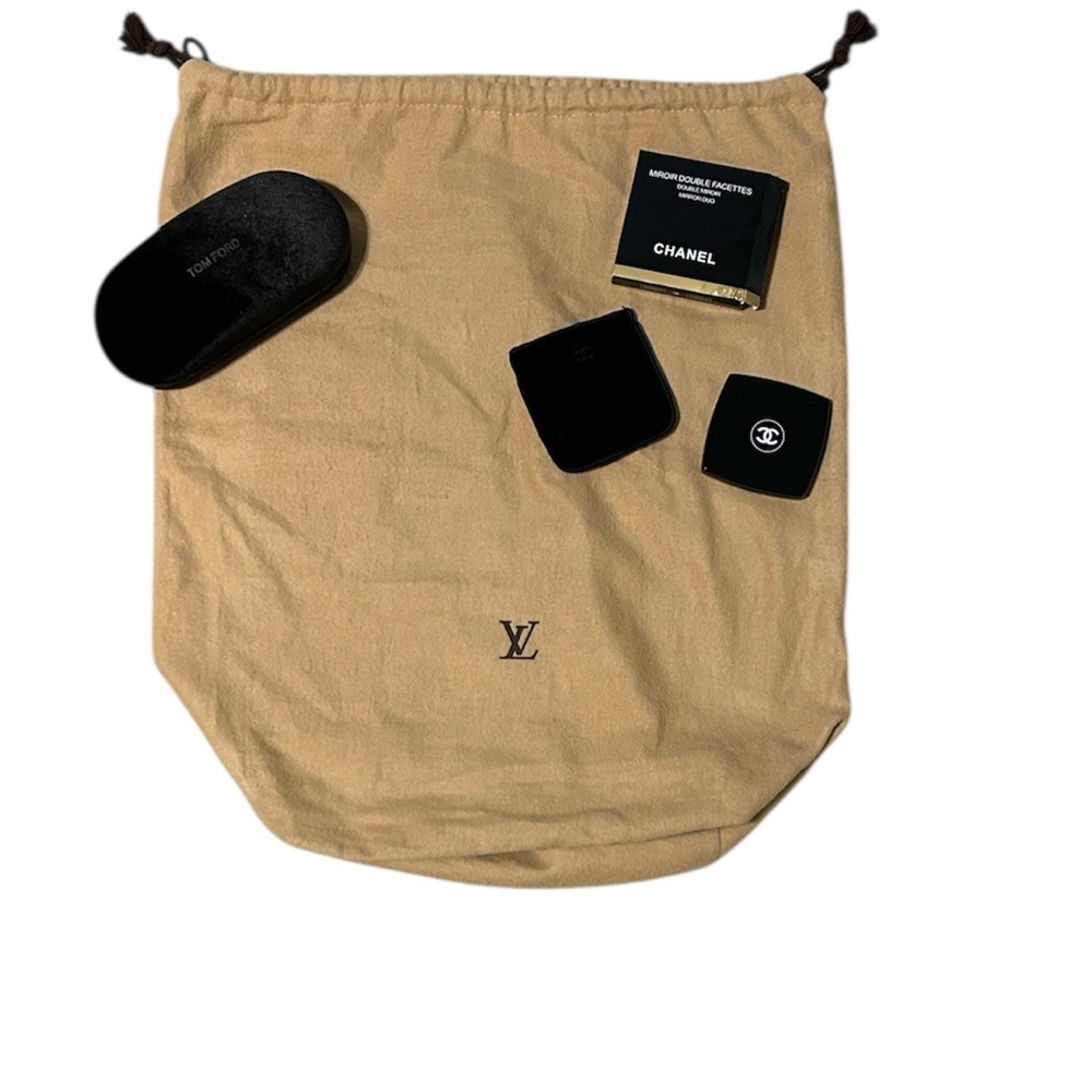 LUXURY BUNDLE Louis Vuitton Beige Drawstring Bag bundle